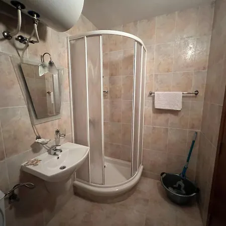 Minkov Apartments, - замъка 2 דירה