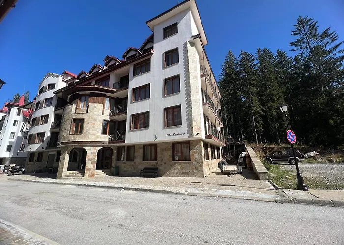 Apartment Minkov Apartments, - замъка 2