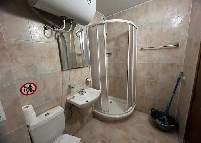 Daire Minkov Apartments, - замъка 2 *